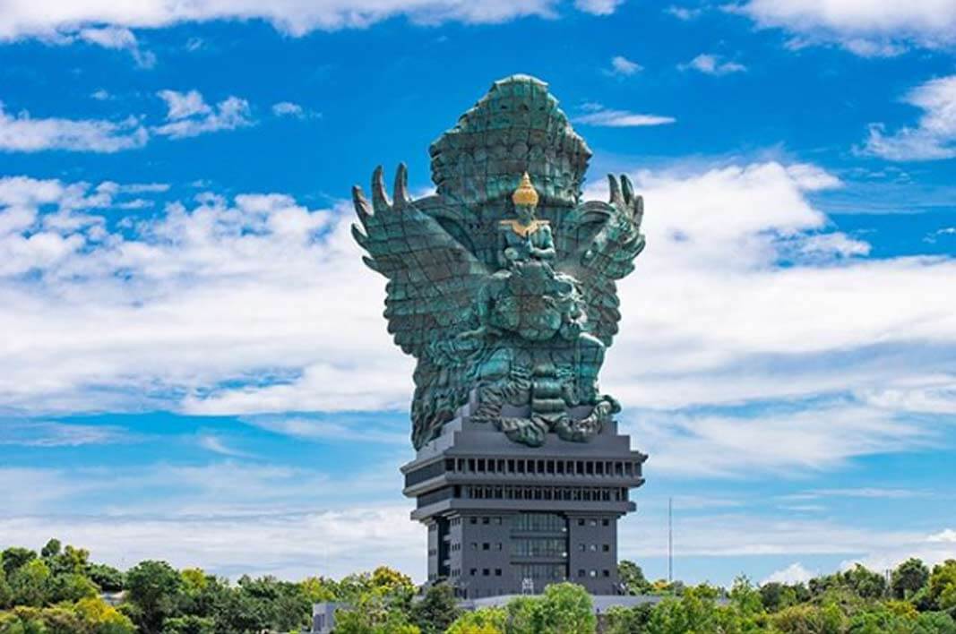 Monumen Garuda Wisnu Kencana